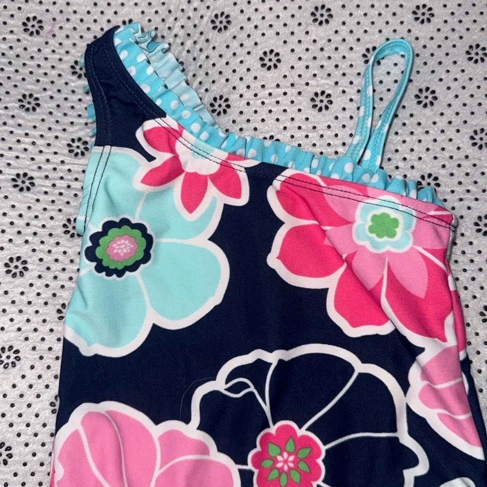 🛍 PRETTY LITTLE GIRLS BATHING SUIT SIZE 18 MONTHS 🛍